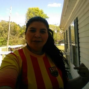 Meet your Posher, Juana